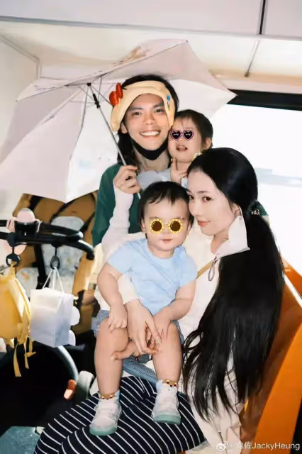 向佐為兒子慶生,2歲向笙扎小馬尾好可愛,郭碧婷獨自帶倆娃回台