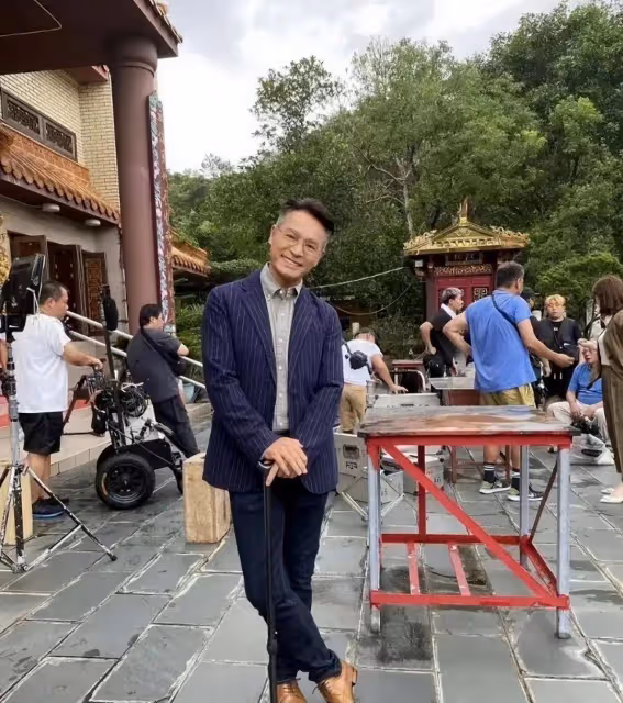 與視帝離婚後首公開露面!TVB前知名女星狀態大勇,自曝玩交友軟體