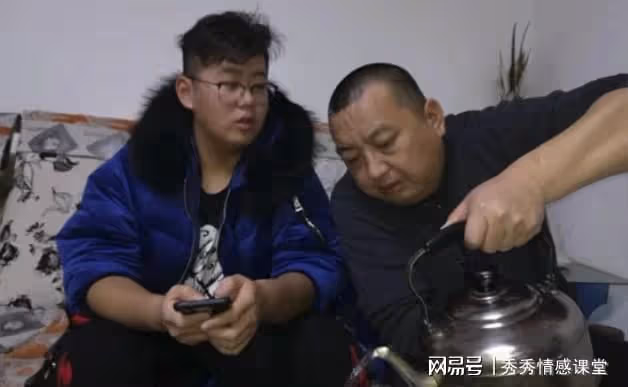 退休後告訴兒子我有80萬存款,他對我愛搭不理,現在我真的後悔了