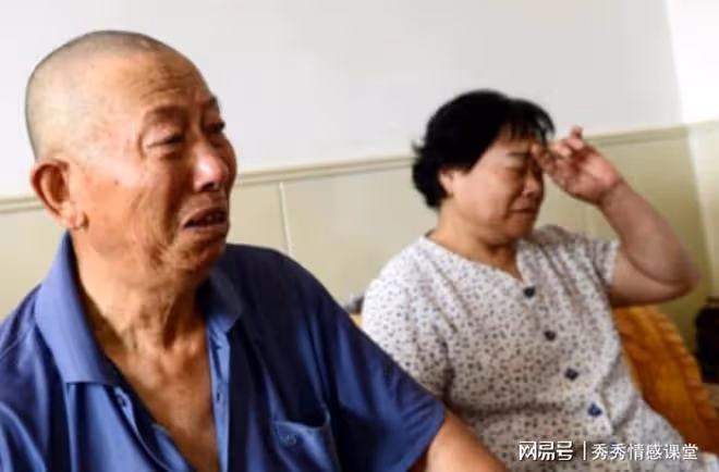 62歲大媽哭訴:和兩個男人再婚後,我才看清男人找老伴的真實目的
