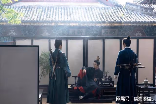 面對蕭蘅,已婚之身的薛芳菲,為何一點也不慚愧?
