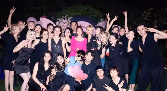 陳曉陳妍希被曝婚變,男方提離婚願凈身出戶,已拉黑女方聯繫方式