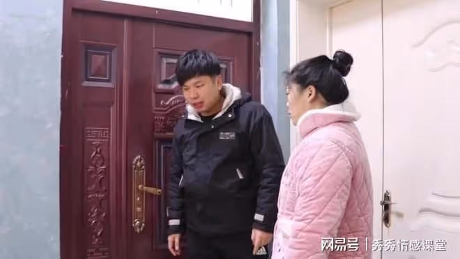「她是來告別的」男友和他前女友擁抱,我摘下婚戒:該告別的是我