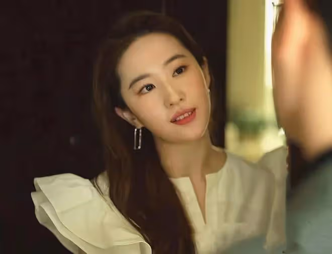 玫瑰的故事：直到周士輝兒子娶黃亦玫的女兒，才發現，黃振華輸了