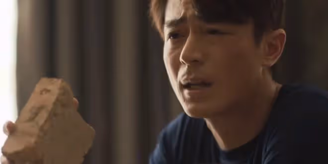 玫瑰的故事傅家明得的什麼病?黑色的頭髮,蒼白的嘴唇
