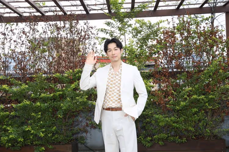 藤岡靛被貢丸湯收服超愛香菜　驚聞台語版《派對咖孔明》爆向井理料