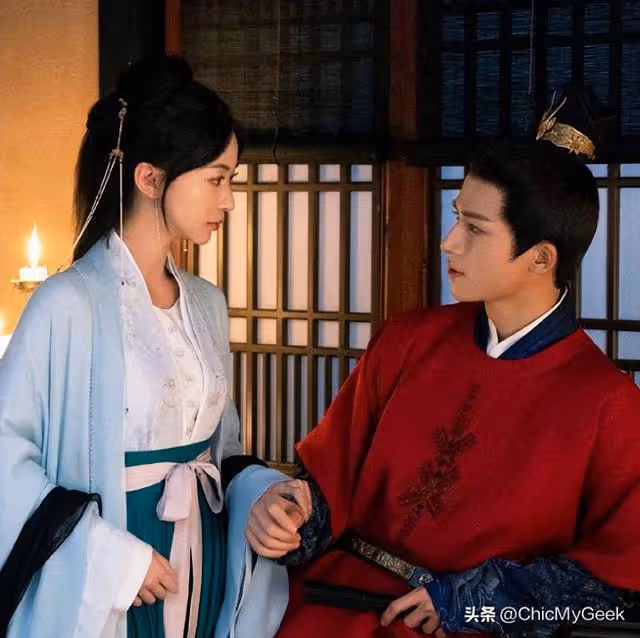 冰山美男愛上復仇大女主,《墨雨雲間》上線Netflix沖收視榜首!