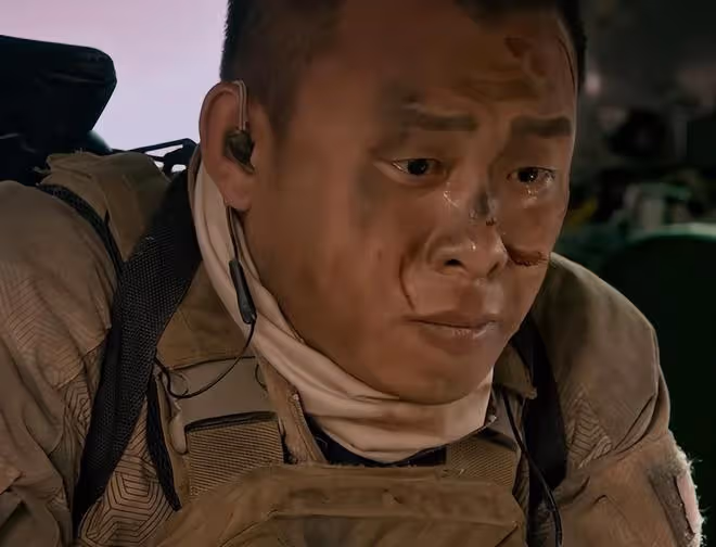 看了林超賢的《蛟龍行動》預告片,我敢說:30億票房不是沒可能