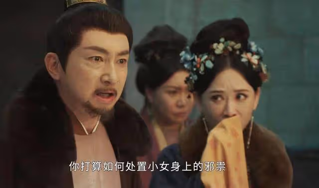 《墨雨雲間》桐兒為何要替姜梨二次擋刀?因演員要上學?竟另有深意