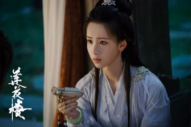 楊超越《墨雨雲間》角色出圈,演配角能火卻沒「主角運」的不止她