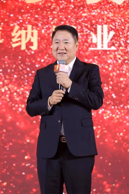 《紅樓夢》《傳說》定檔《蛟龍行動》於適:我不怕吃苦