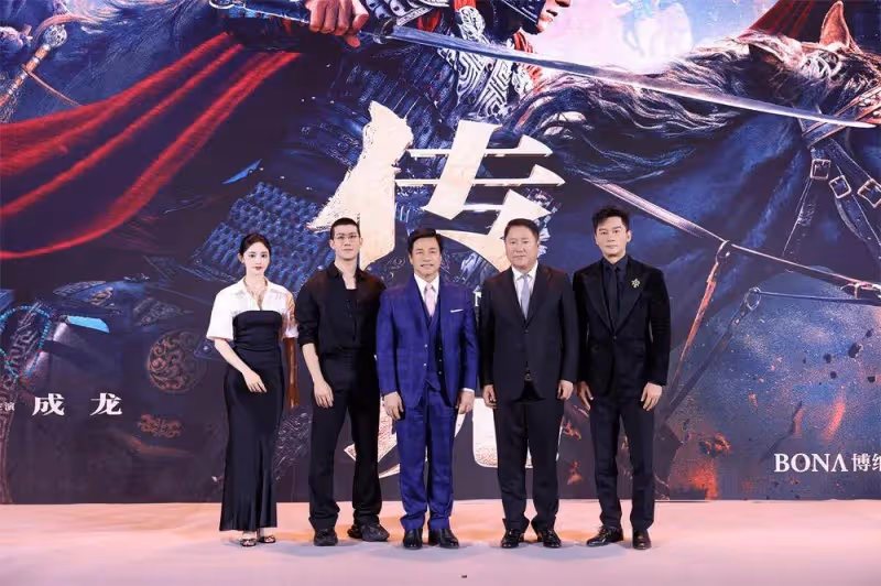 《紅樓夢》《傳說》定檔《蛟龍行動》於適:我不怕吃苦