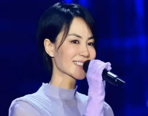 謝霆鋒覺得張柏芝適合做老婆，用6個字描述王菲，兩人都是心頭好