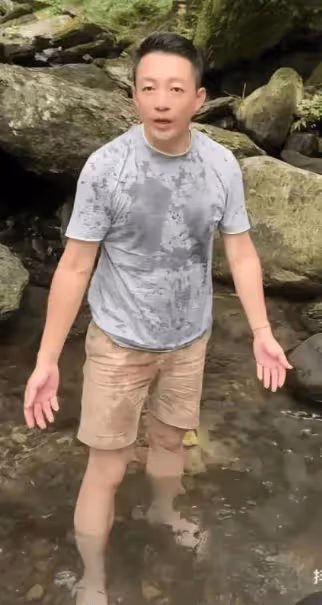 打臉了!汪小菲帶馬筱梅和岳母旅遊,玥兒一句「媽媽」見證愛的融合