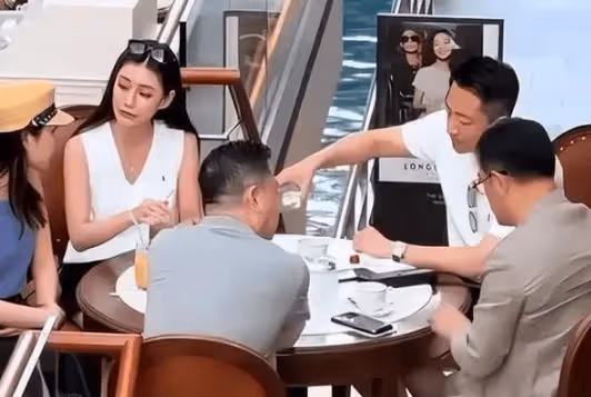 氣死大S!汪小菲高調曬北京四合院,與張蘭一起在四合院宴請麻六記員工