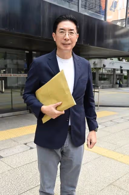 TVB小花被爆與港姐前夫秘戀,多次出入男方豪宅,男方正打離婚官司