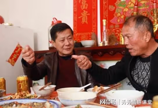 回鄉參加侄子的婚禮，只因為我開了一輛舊車，堂哥竟然沒讓我上桌