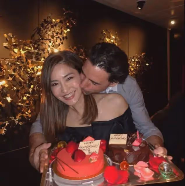 香港名模大搞生日派對！眾藝人出席星光熠熠！妹妹周勵淇現身
