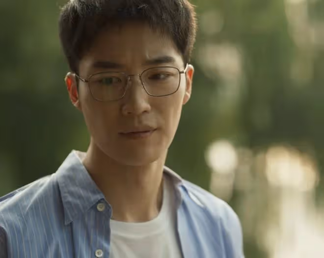 玫瑰的故事:直到女兒嫁給周士輝之子,方協文還不知,自己有多慘