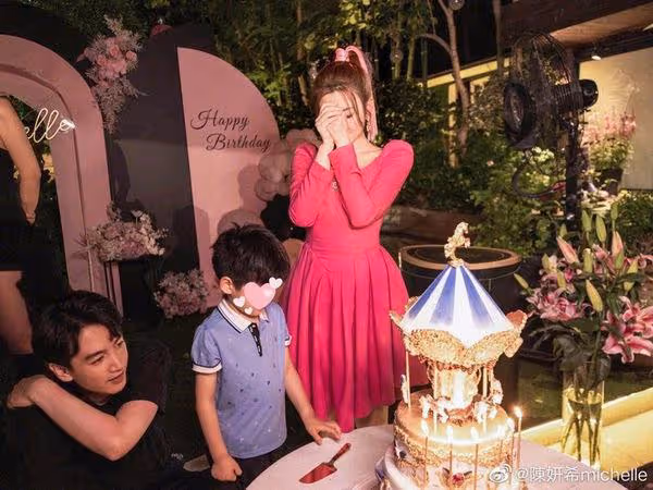 陳妍希、陳曉爆婚變「最後合體畫面」流出！　同框0互動被拍
