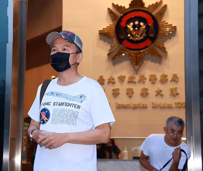孫安佐交30萬被釋放,孫鵬撒錢救兒,狄鶯嘲笑兒子需要保護