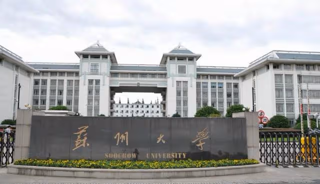 回顧：北大博士後失聯20年母親病危拒不相見，哥哥稱怪父母太吸血
