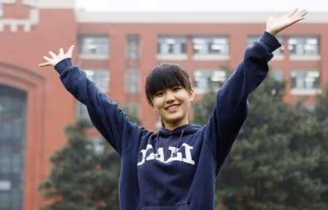 回顧長沙學霸黃雨桐:放棄國內高考,7科滿分上劍橋大學後來怎樣
