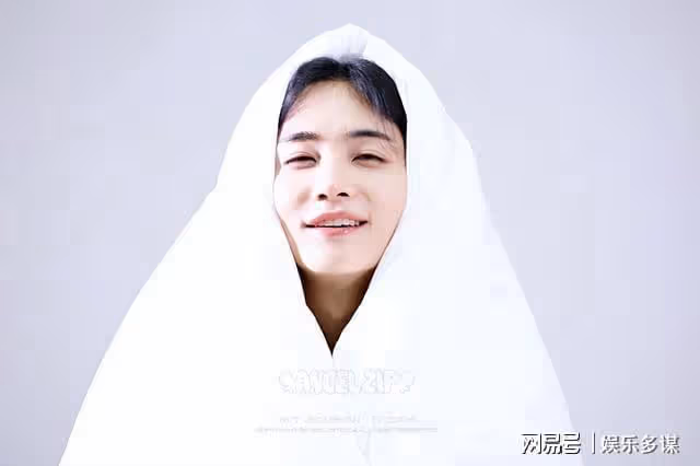 韓偶像簽售會蓋棉被流行!aespa8偶像超萌傳奇照,粉喊:得背著跑