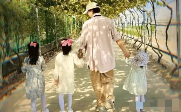 謝娜太傷感了!雙胞胎女兒就要幼兒園畢業,進入人生下一重要階段