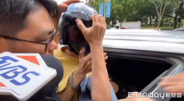 孫安佐經紀人被移送不肯上車!遭「壓」進車內狂喊:警方非法搜索