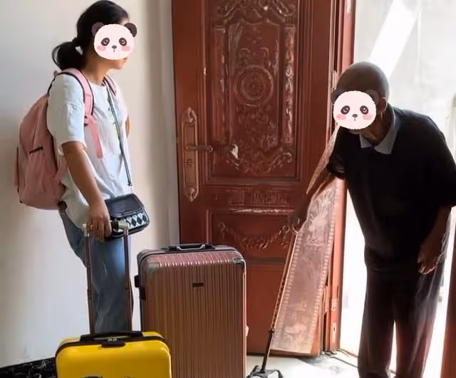 遠嫁女子遭遇背叛，被丈夫趕出家門，爺爺拄著拐攔在門口想挽留
