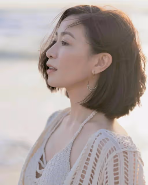 TVB視後罕見曬泳裝照,罕見視角粉絲大飽眼福,「七魔女」友情讓人羨慕