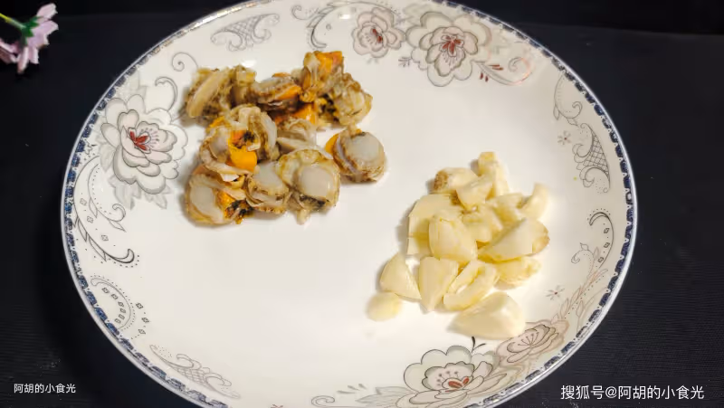 夏天這菜使勁吃,全身是寶!一燙一煮就一碗,清腸大好處、滿口盡鮮嫩