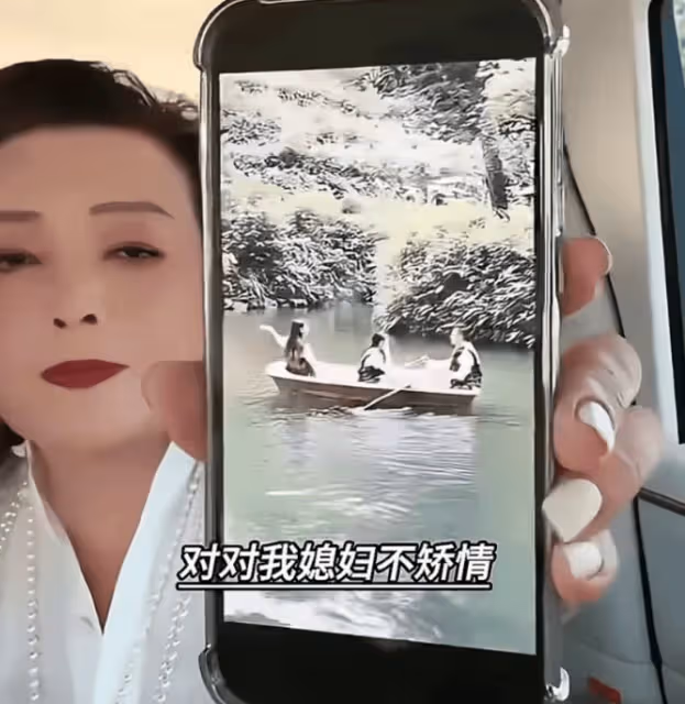 看汪小菲最新採訪,句句不提大S,卻句句在回應大S,字裡行間透著心酸