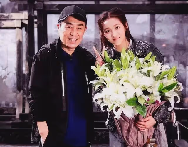 同是「國民閨女」,有人紅成一線,有人卻遭謾罵,真是天壤之別