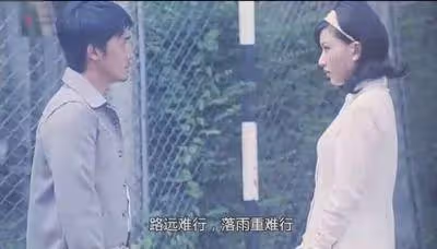 TVB女星內地夜場登台握手被扯下台,全身被酒客摸勻:好羞辱的感覺