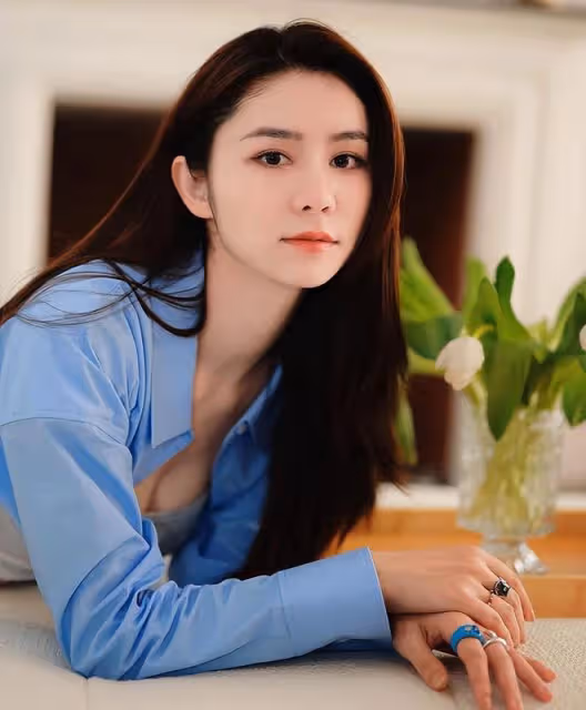 張馨月畫眼線,林峰還以為是眼屎,夫妻秀恩愛也總是被吐槽?