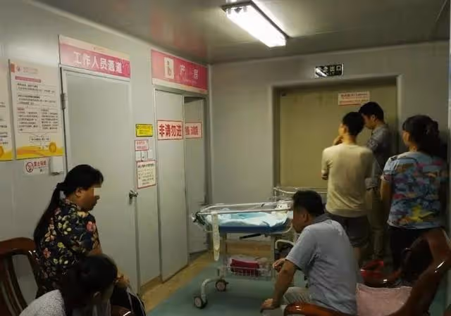 回顧:女子耗時兩年做試管喜得雙胞胎,以為雙喜臨門卻是厄運開始