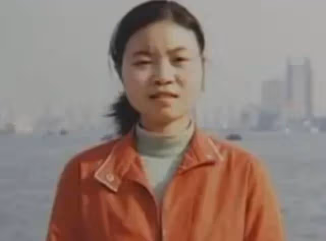 回顧:女研究生帶母上學,兩個月後卻自縊身亡在宿舍誰逼死了她?
