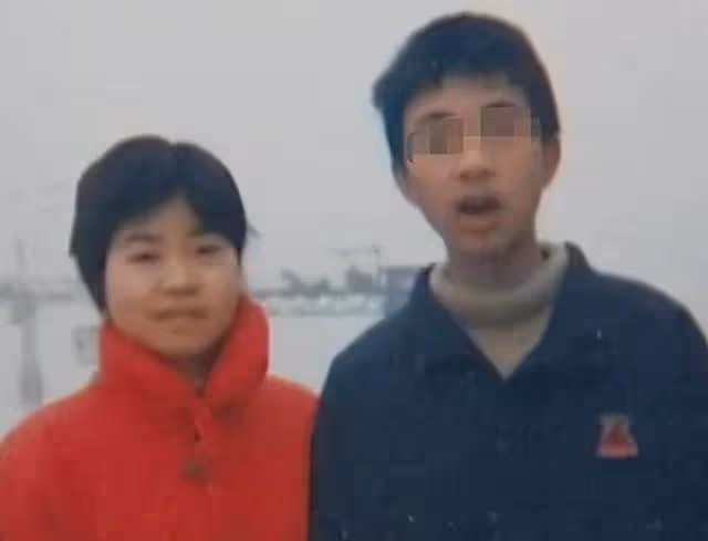 回顧:女研究生帶母上學,兩個月後卻自縊身亡在宿舍誰逼死了她?