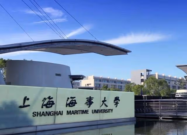 回顧:女研究生帶母上學,兩個月後卻自縊身亡在宿舍誰逼死了她?