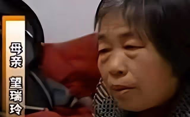 回顧:女研究生帶母上學,兩個月後卻自縊身亡在宿舍誰逼死了她?