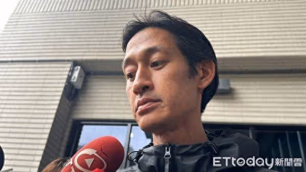 唐治平母亡18天不認屍挨轟不孝!前女友丁寧「相信他愛媽媽」幫求援