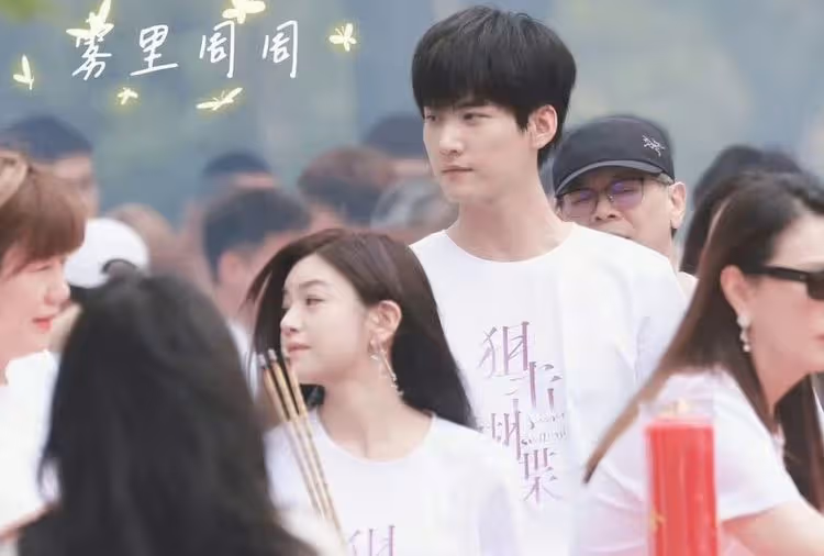 陳妍希才與陳曉爆婚變　浮腫亮相與小19歲男星談情