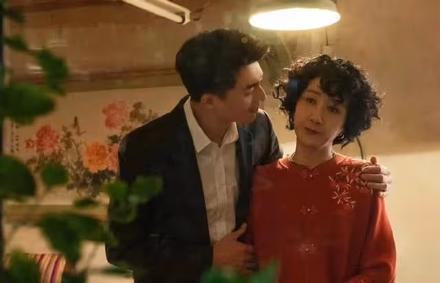 玫瑰的故事:直到黃亦玫被壞婆婆逼迫,她還不知,方太初恨她20年