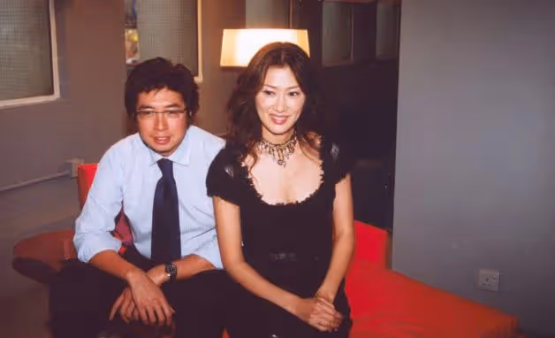 港星爆還沒離完婚!不滿火辣港姐上門:明知小孩還在家