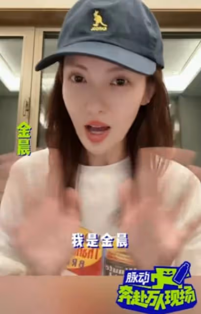 港星19歲女兒正式出道!轉眼變大美女!兩岸三地群星為她助威