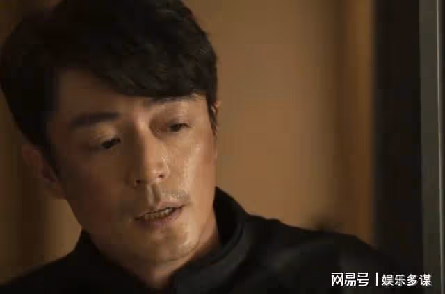 玫瑰的故事:傅家明腰間胎記曝光,揭開隱藏身份
