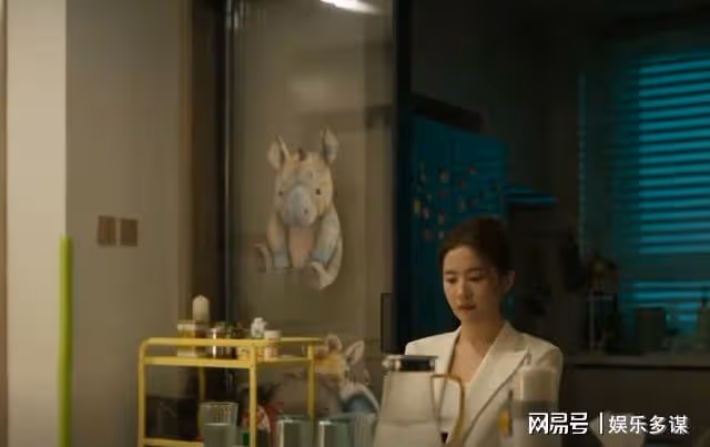 玫瑰的故事:直到小初身世曝光,才明白黃亦玫報復有多狠