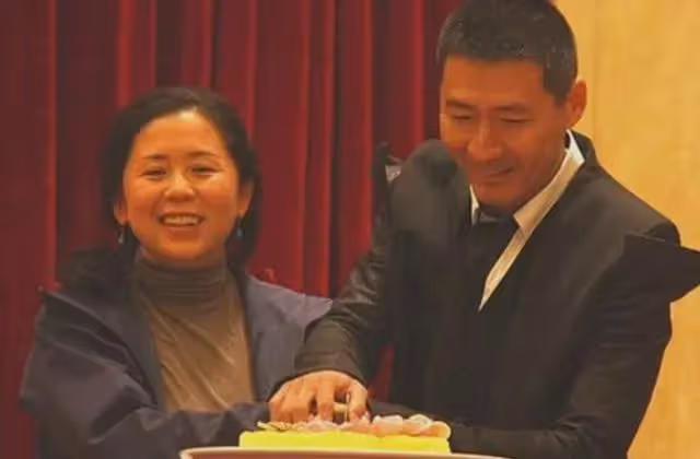 演員李婷,患病9年去世,離婚前夫帶女兒再婚,弟弟做法令人心寒